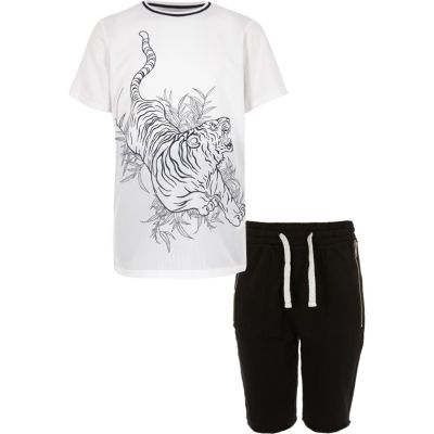 Boys white tiger print t-shirt shorts outfit